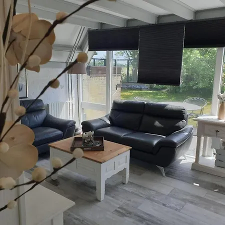 Bungalow Near North Holland Beaches Sint Maartensbrug