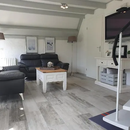 Bungalow Near North Holland Beaches