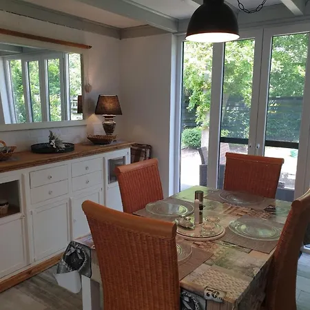 Bungalow Near North Holland Beaches *
