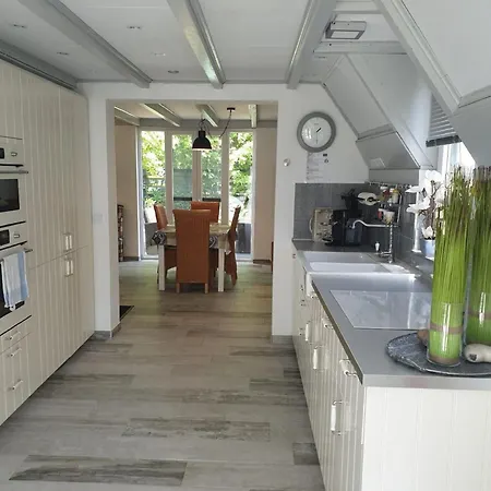 Bungalow Near North Holland Beaches * Sint Maartensbrug