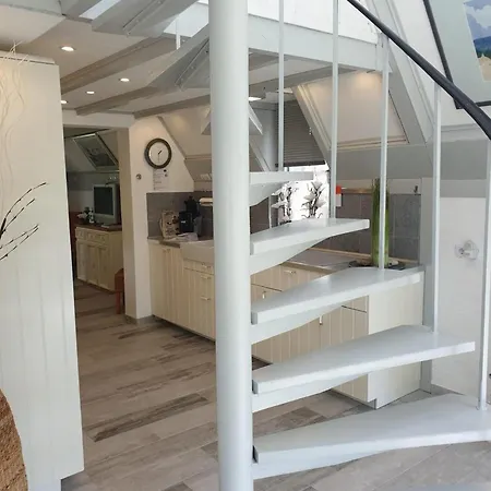 Bungalow Near North Holland Beaches